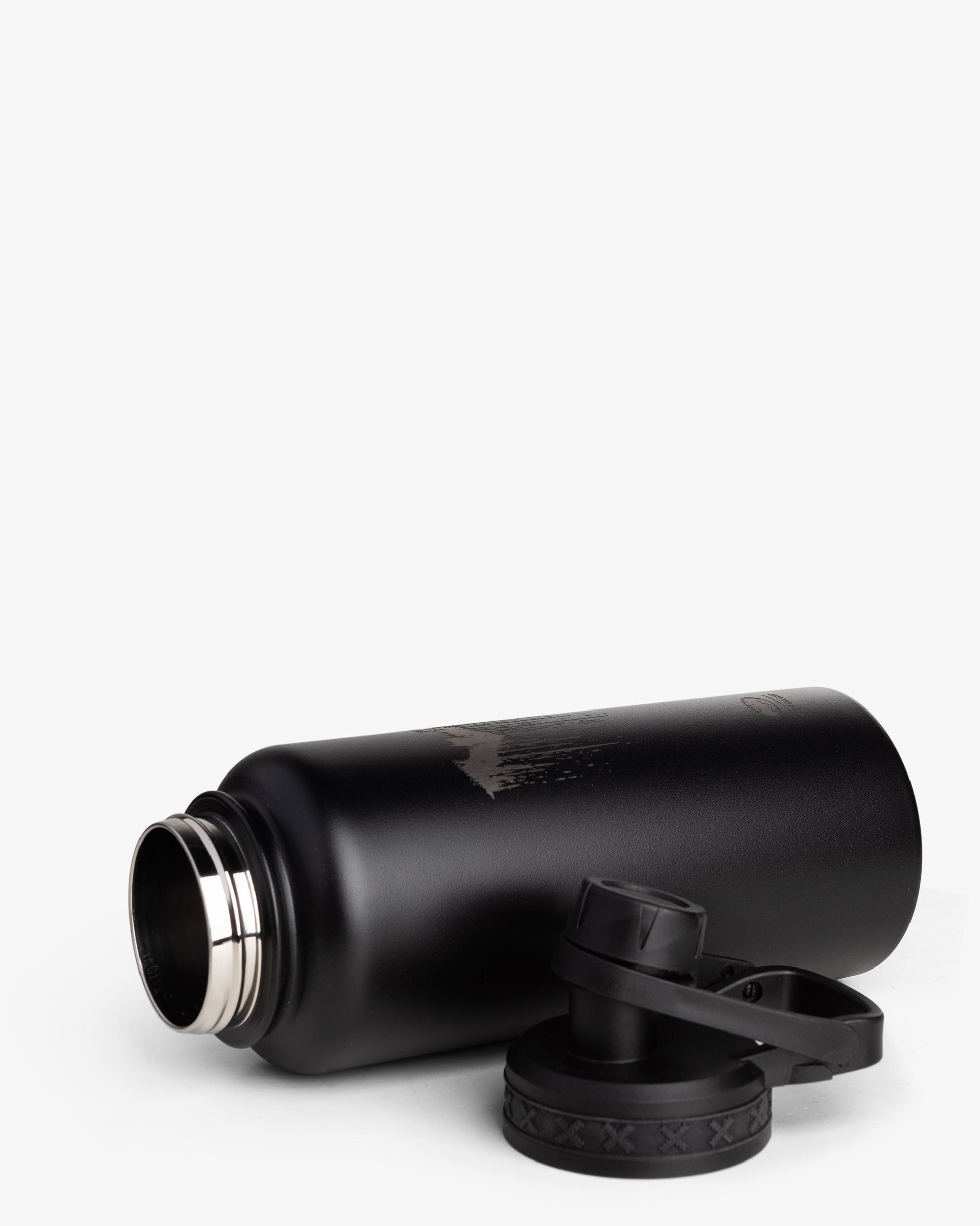 bohtal-insulated-sports-bottle-batman-dripping-logo-k0 Bohtal_Insulated_Sports_Bottle_Batman_Dripping_Logo_unassambled.jpg