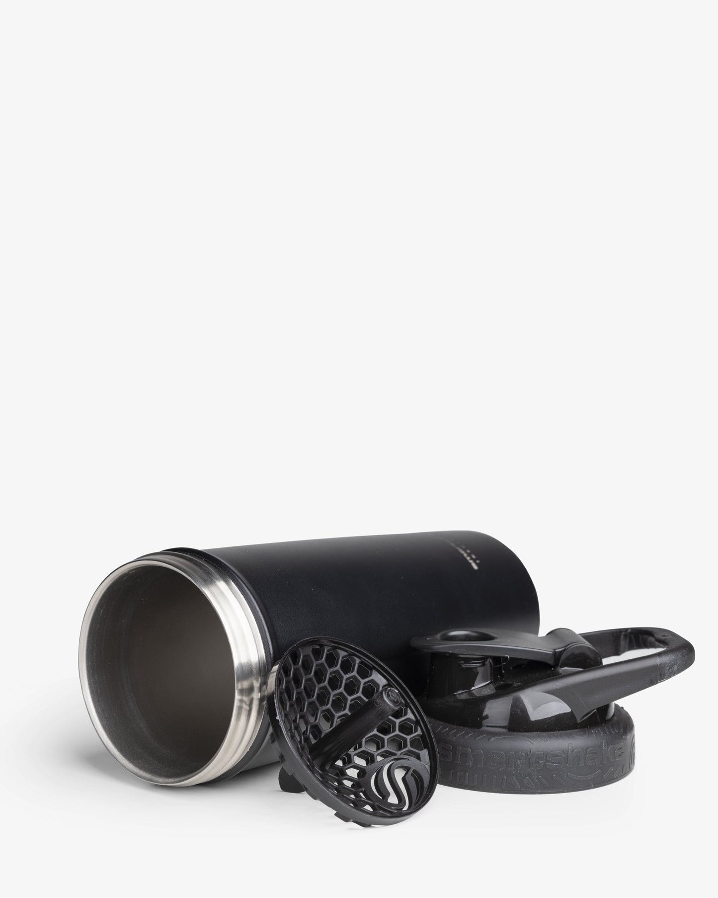 insulated-steel-shaker-black-a8 Smartshake_Insulated_Steel_Black_assambled.jpg