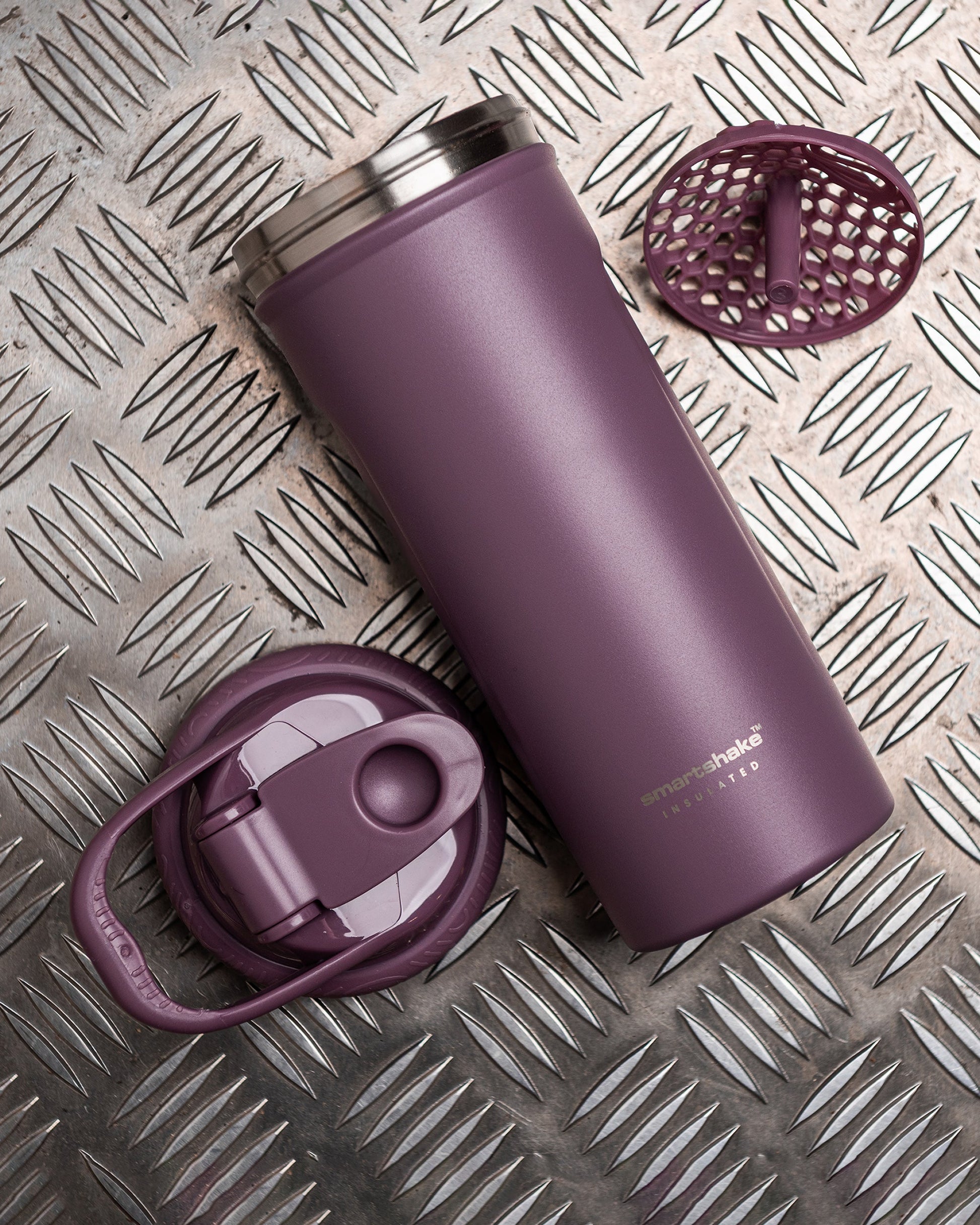 insulated-steel-shaker-dusty-plum-a3 Smartshake_Insulated_Steel_Dusty_Plum_Lifestyle.jpg