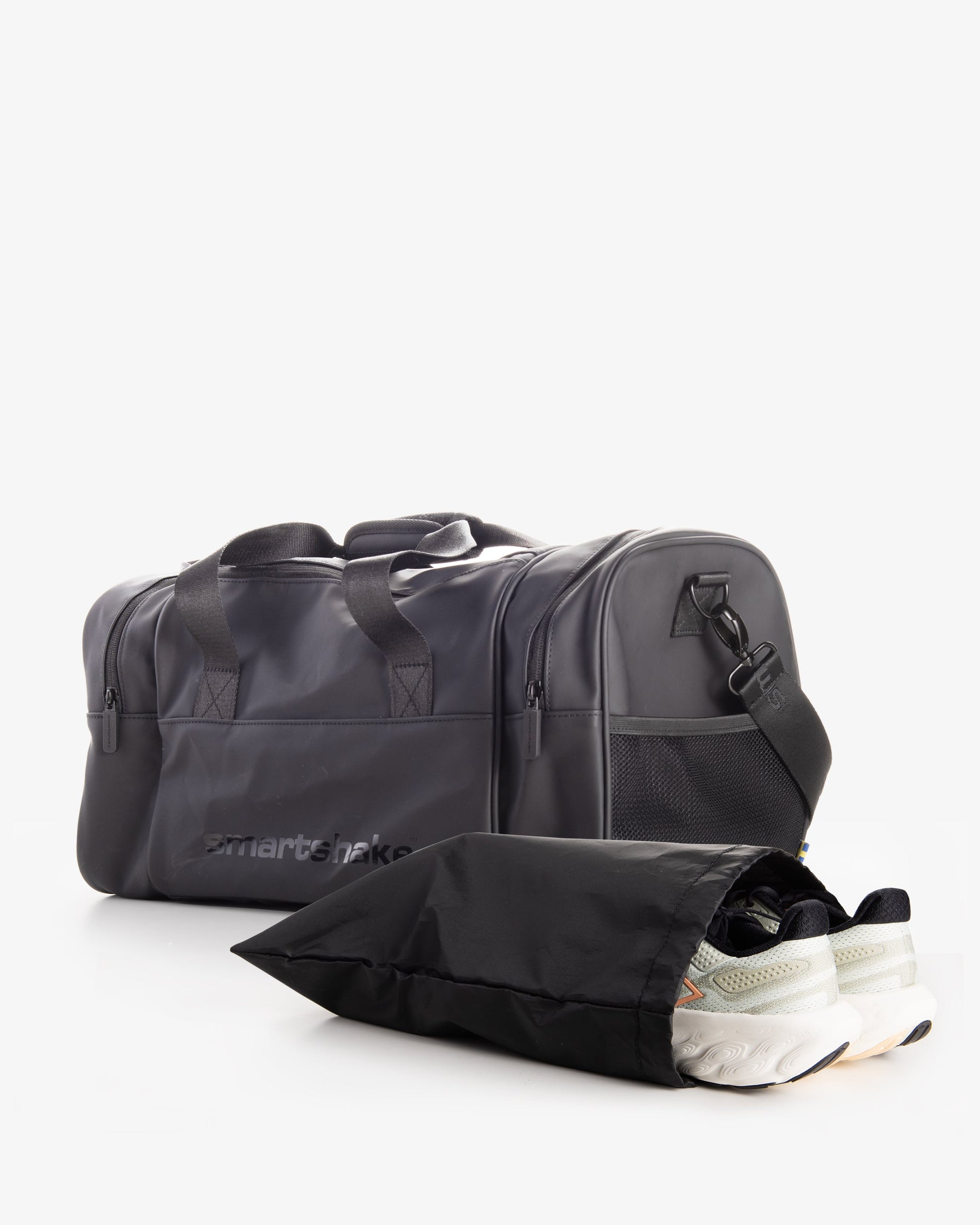gym-bag-black-p4 Smartshake_gym_bag_Black_unassamled_24a00c8d-f290-45f6-bb42-151f345784ff.jpg
